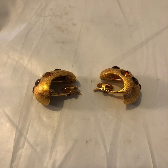 Vintage Jackie Collins Multi Amber Color Stones Gold Tone Clip Earrings - Picture 2 of 6